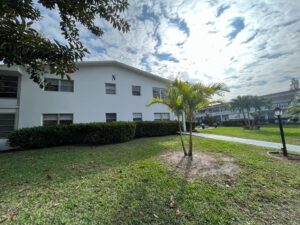 288 N Tilford N #288 Deerfield Beach, FL 33442-2133